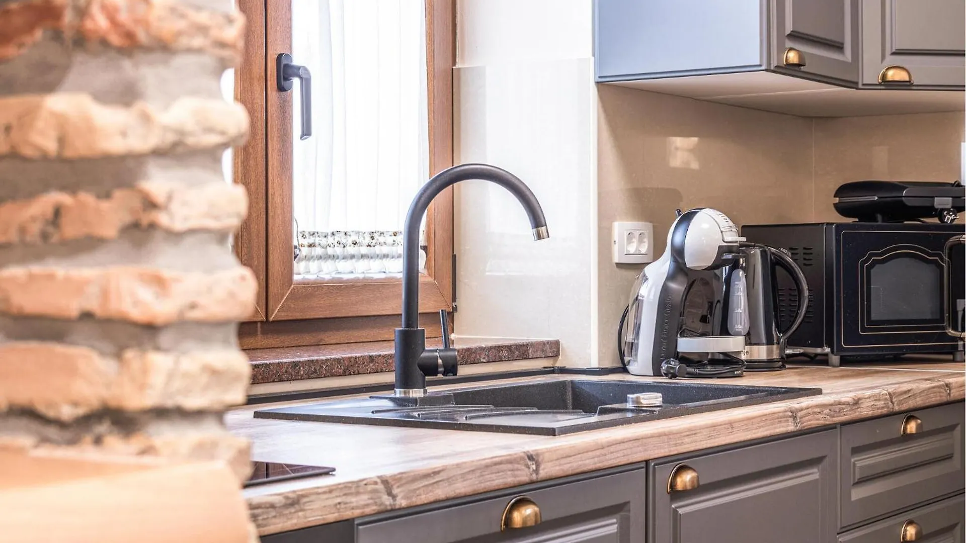 度假居 Gorgeous Home In Roc With Wifi